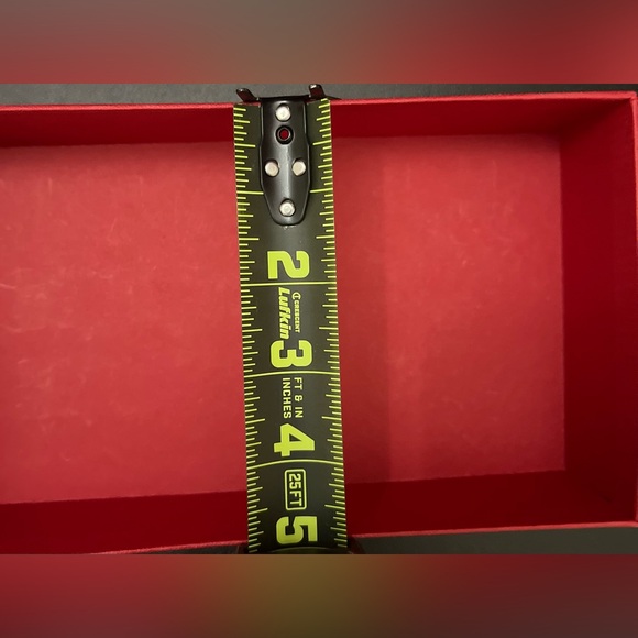 Valentino Garavani Long Wallet Box - Picture 3 of 4